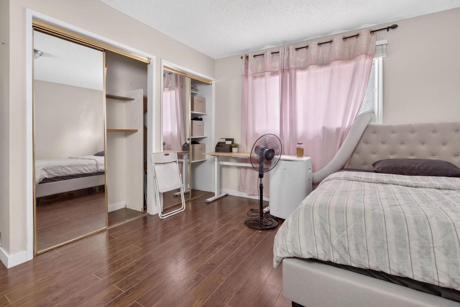 319 Rundlelawn Road NE