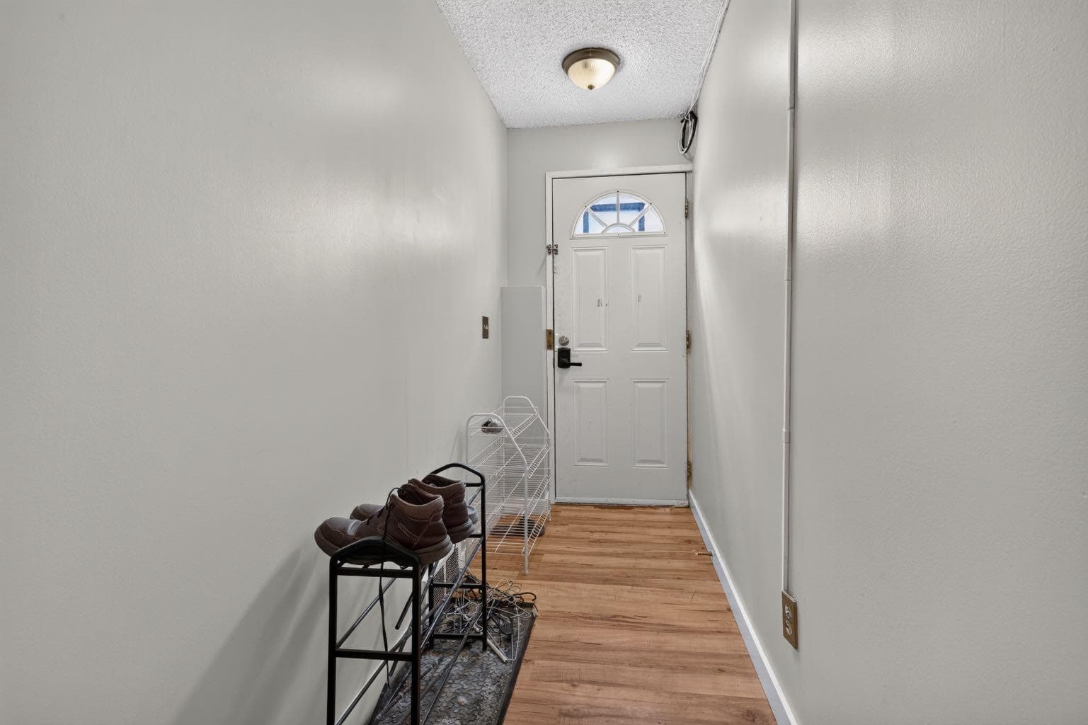 319 Rundlelawn Road NE