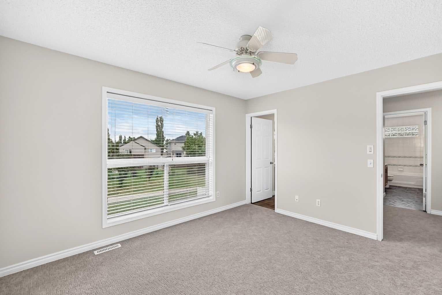 247 Covington Close NE