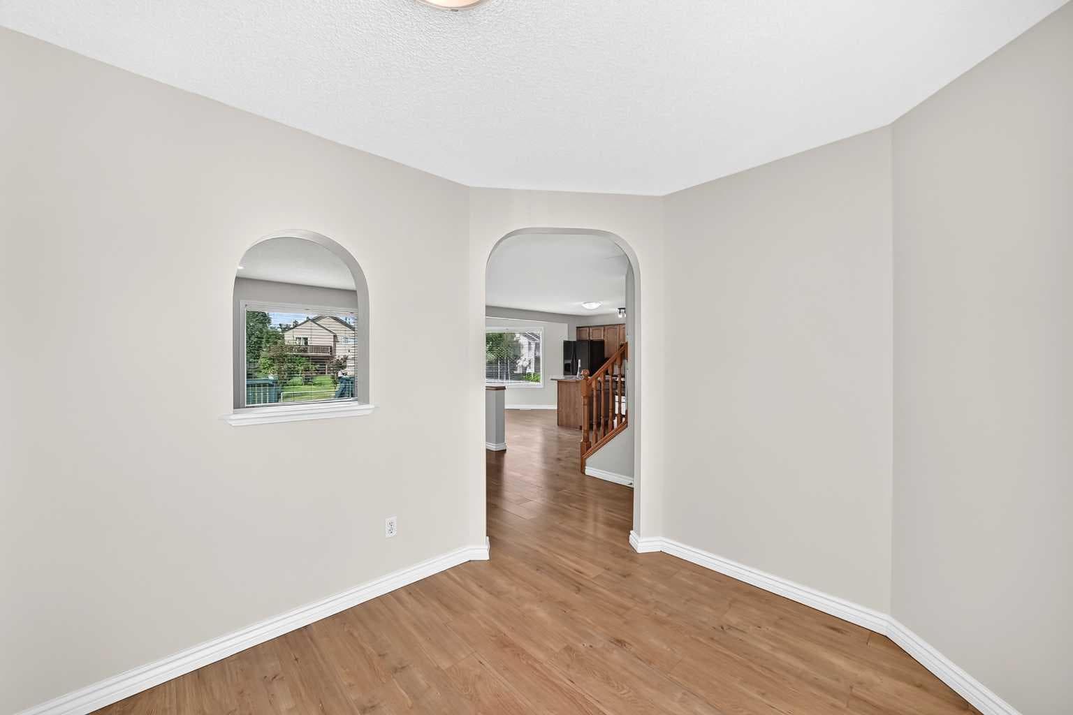 247 Covington Close NE