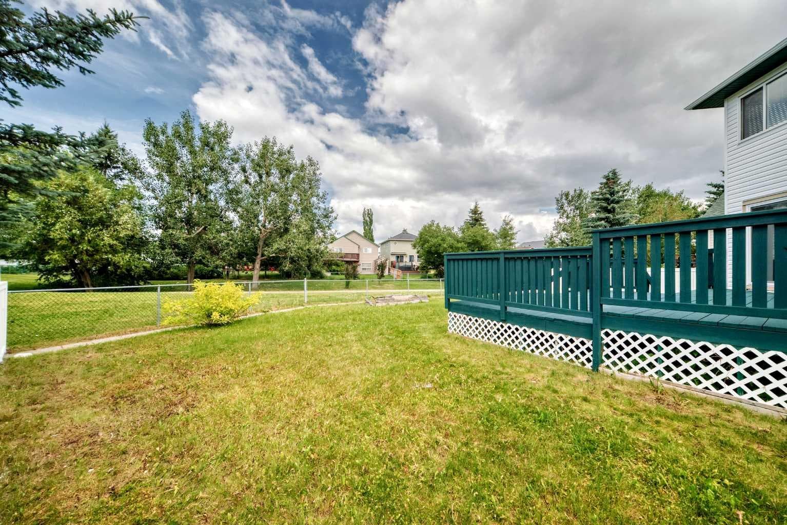 247 Covington Close NE