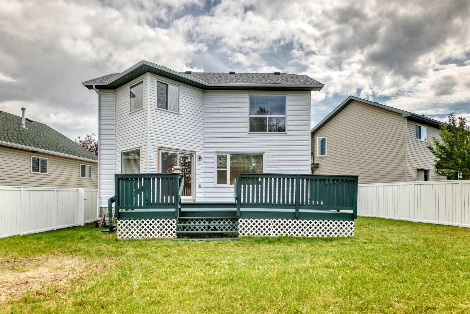 247 Covington Close NE