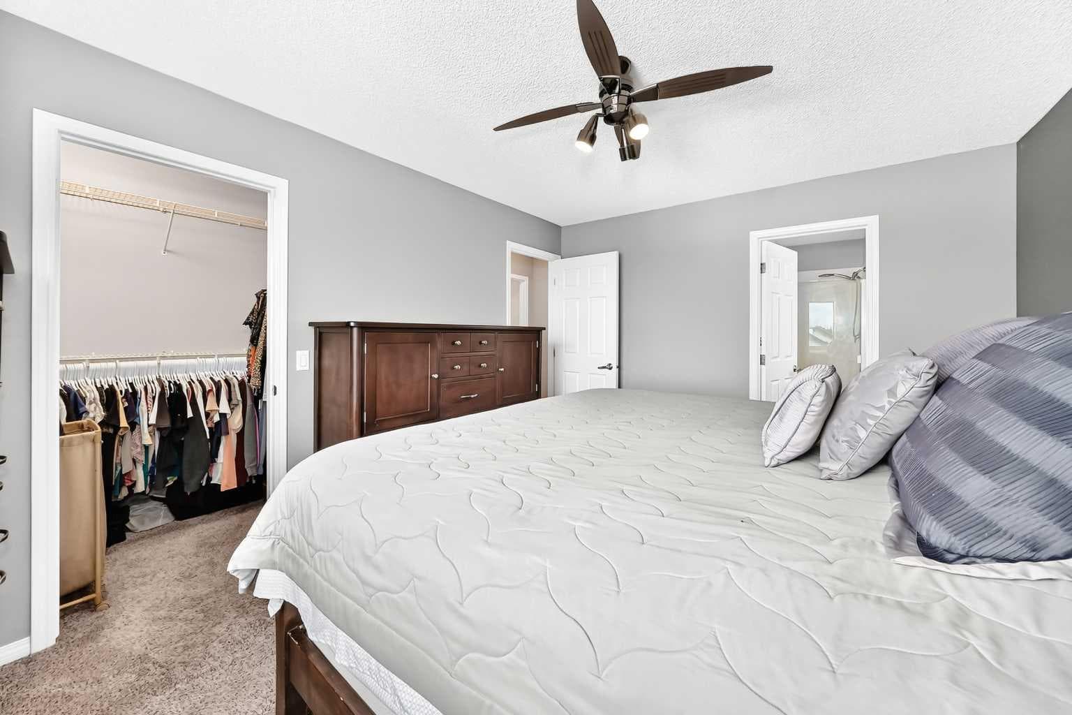 23 Thornbird Way SE