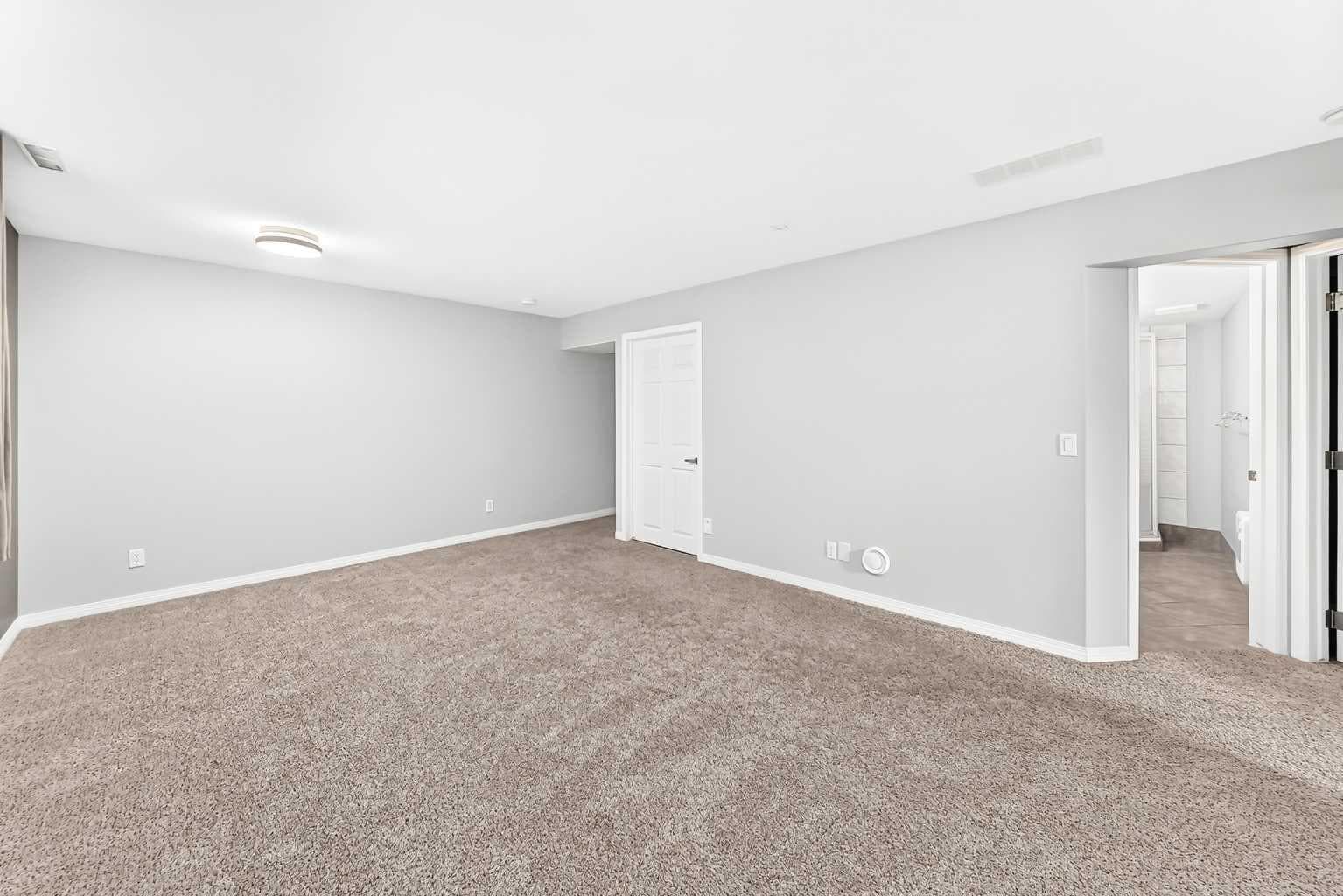 23 Thornbird Way SE