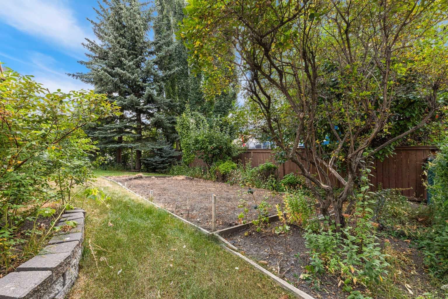 16 Arbour Estates View NW