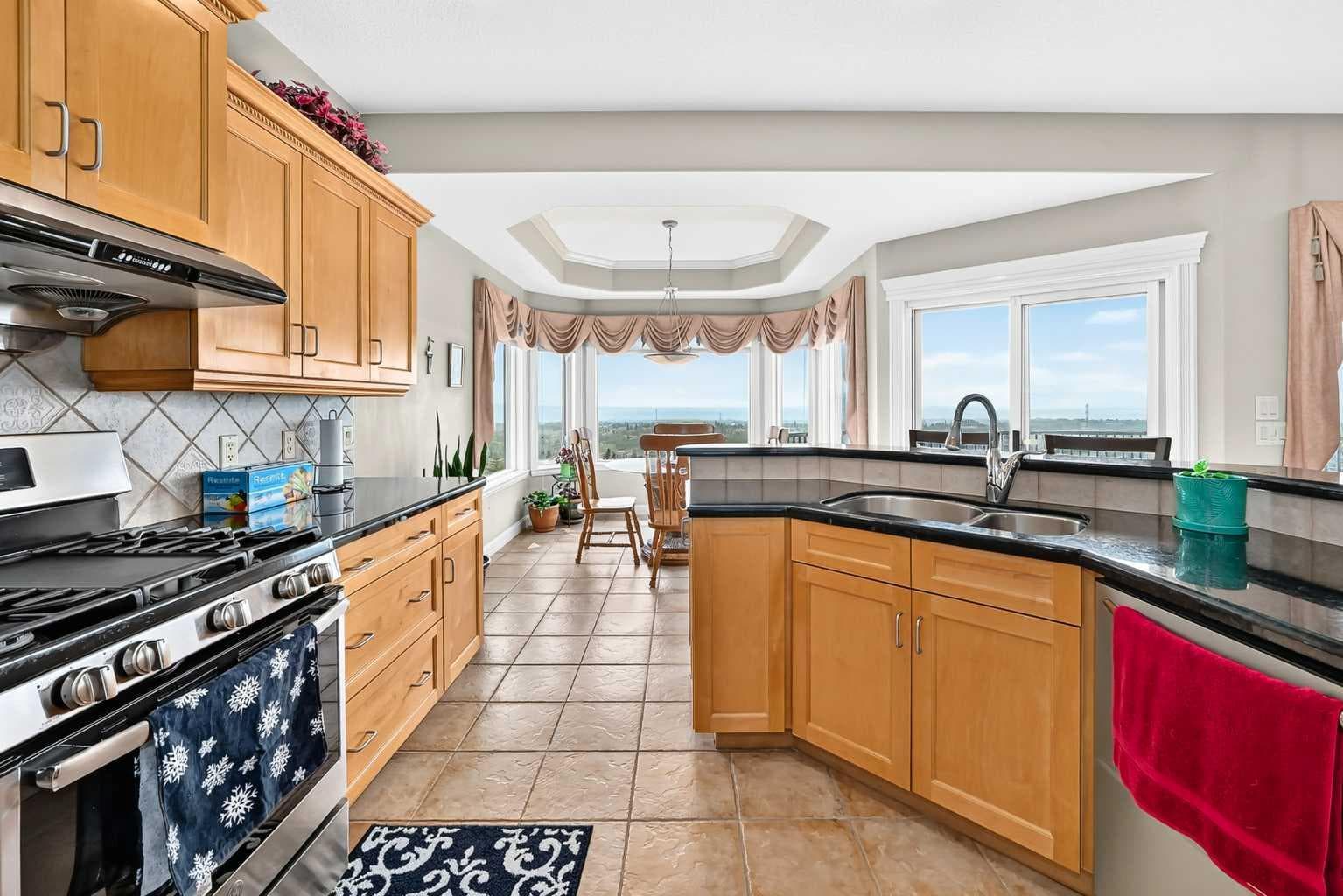 311 rocky ridge Drive NW