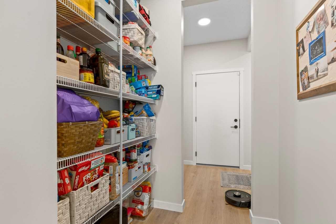 45 Savoy Landing SE