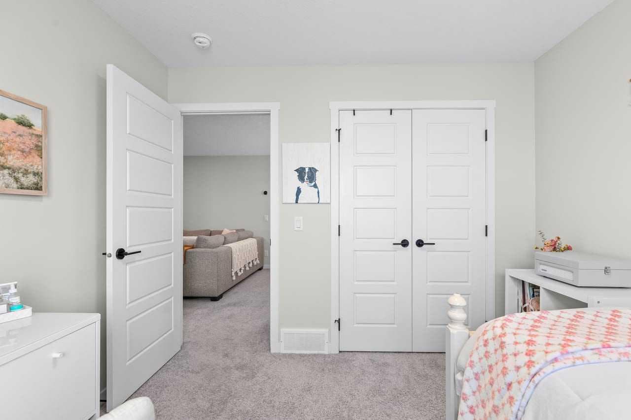 45 Savoy Landing SE