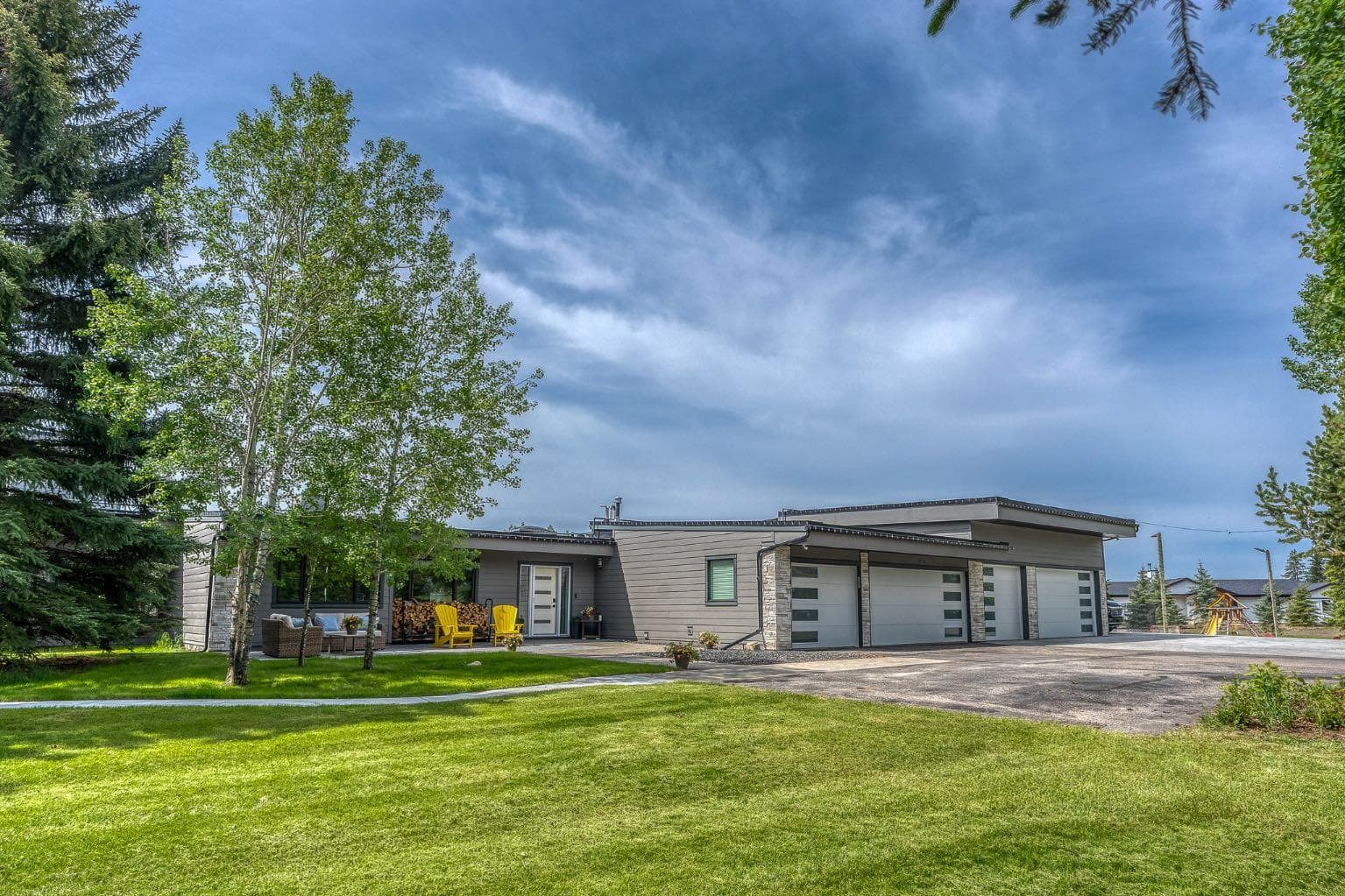 183 Pinebrook Way SW