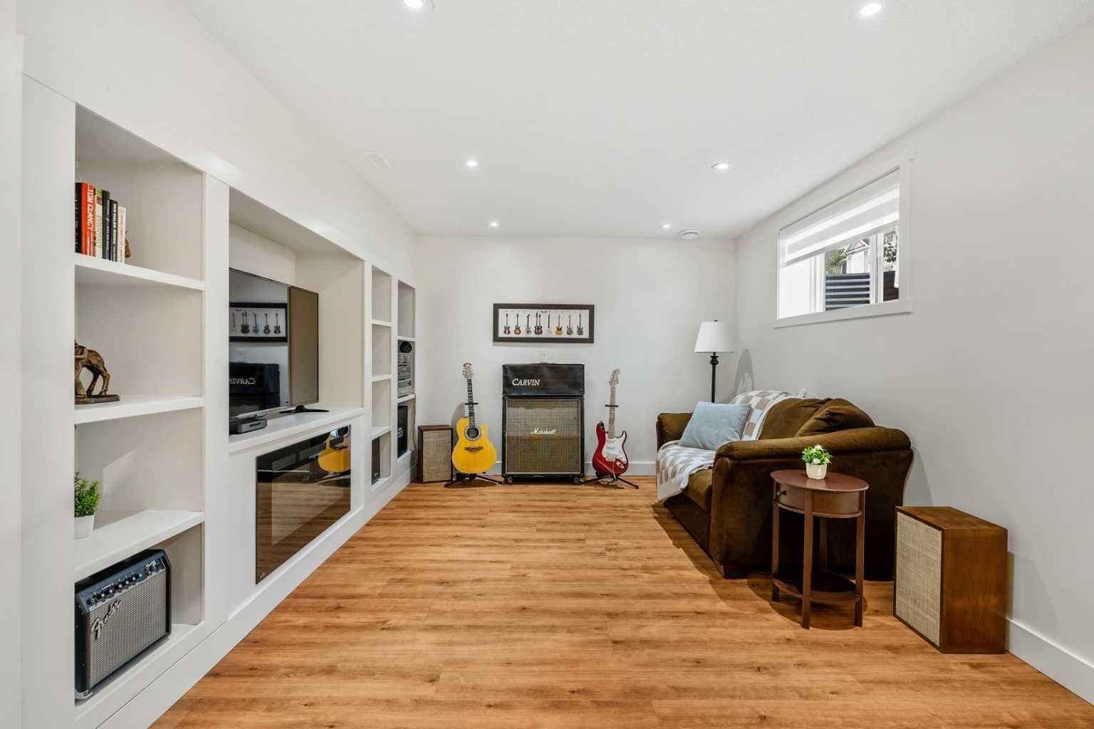 173 Windstone Link SW