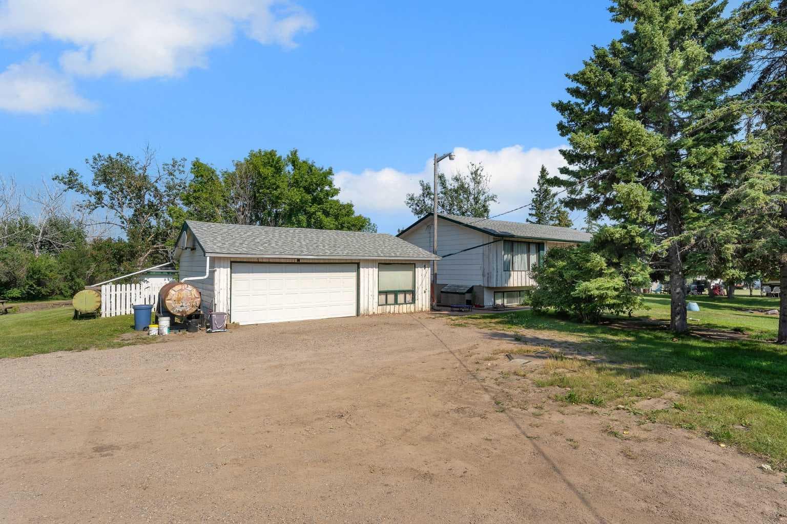 283055 Township Road 250  