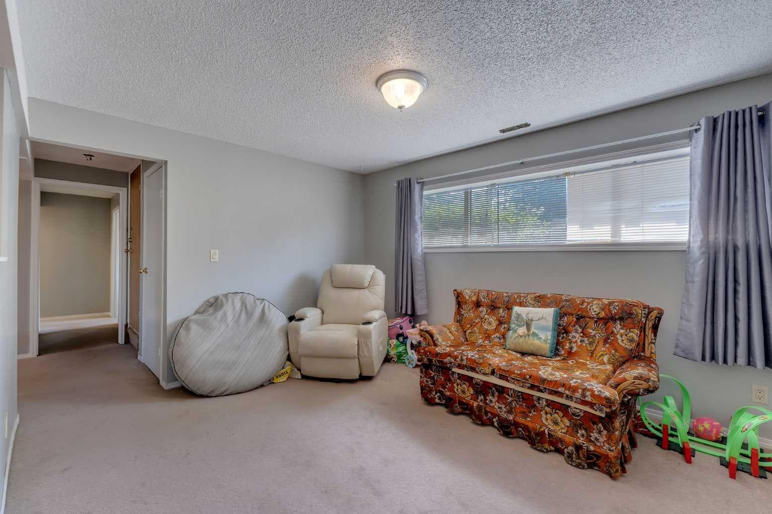 283055 Township Road 250  