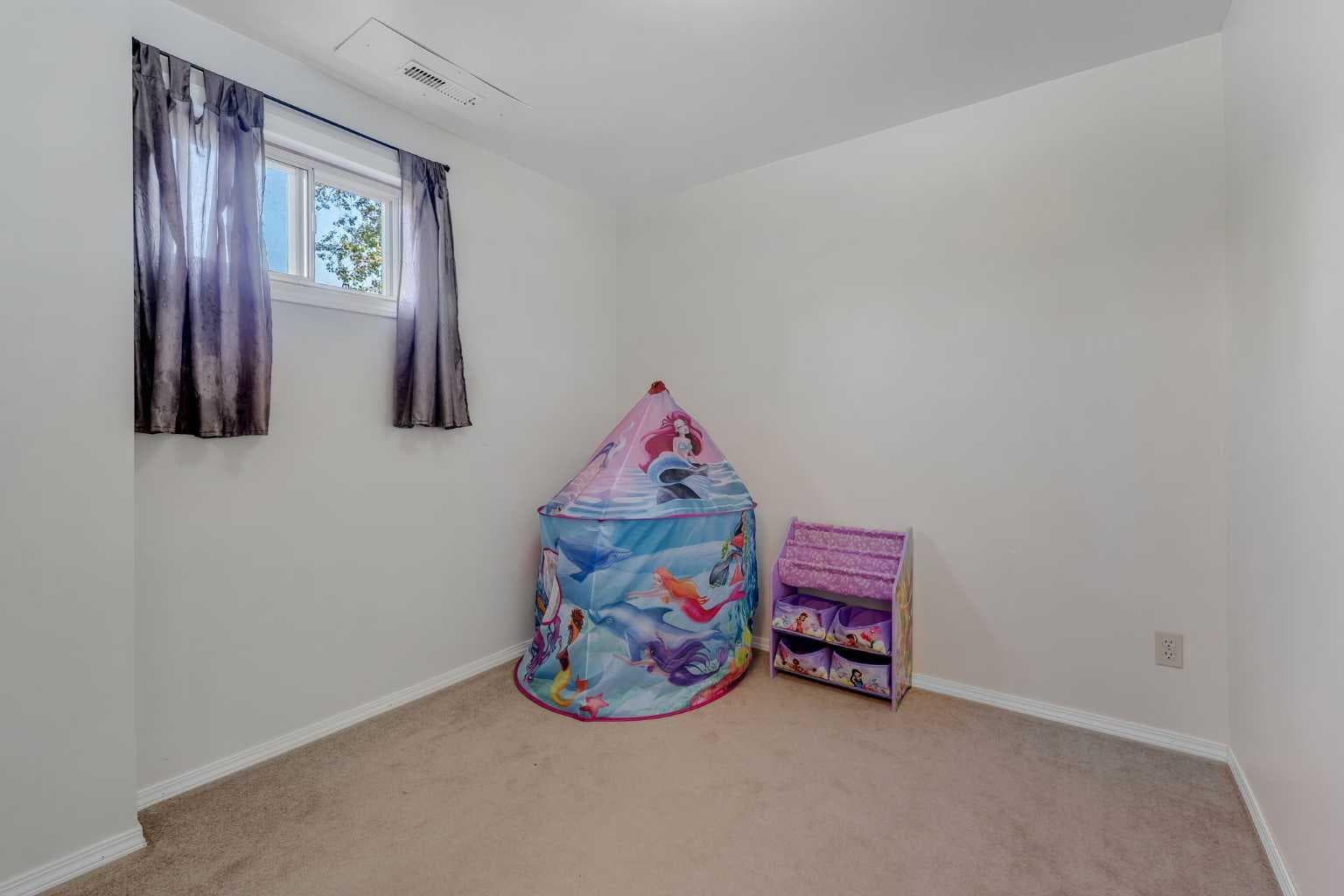 283055 Township Road 250  