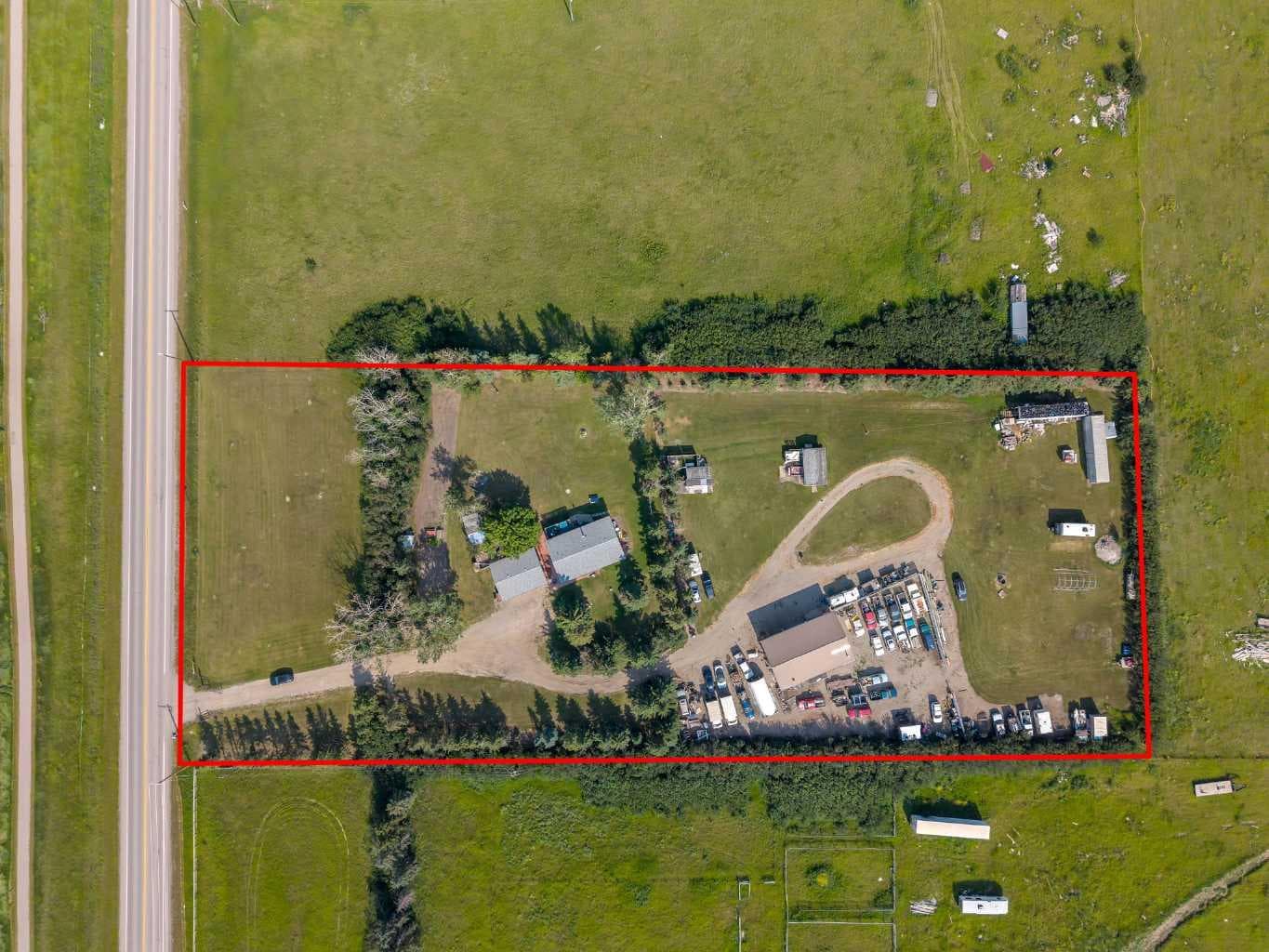 283055 Township Road 250  