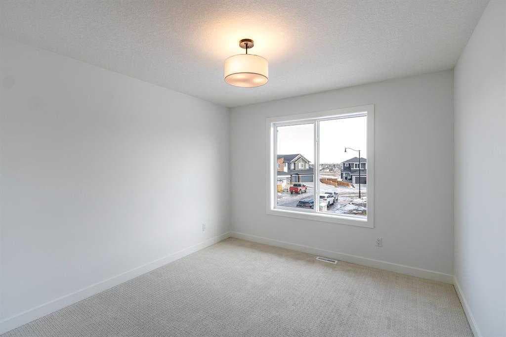 198 Dawson Harbour Hill 