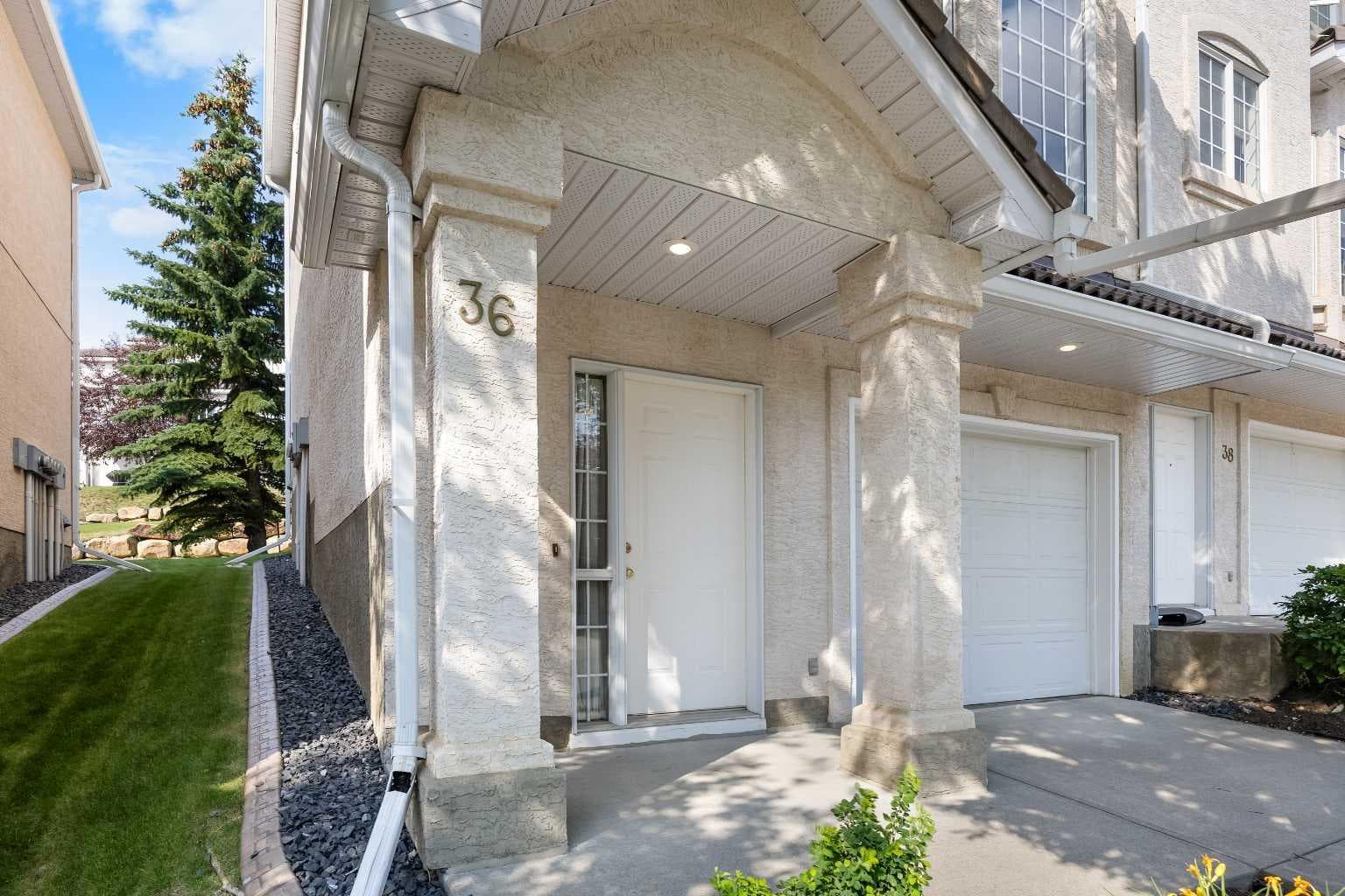 36 Hamptons Link NW