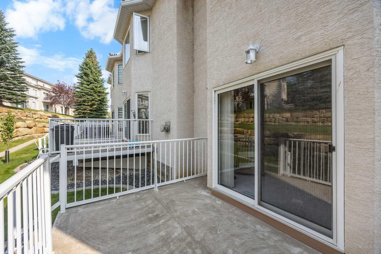 36 Hamptons Link NW