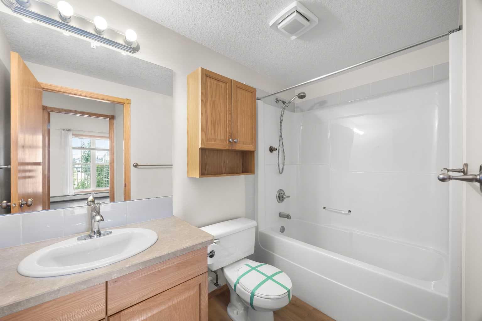 2458, 151 Country Village Road NE