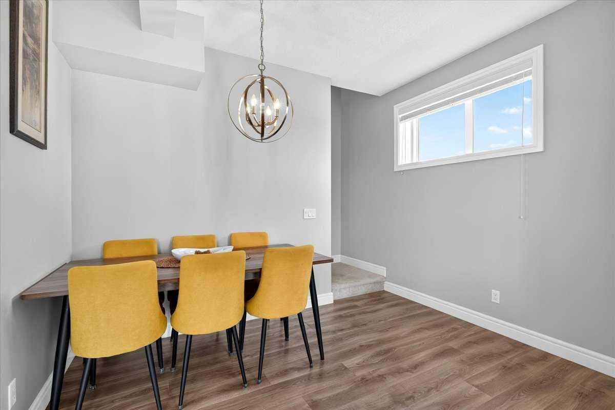 79, 230 Seton Passage SE