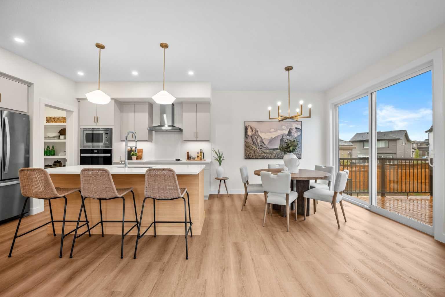 305 Precedence View 