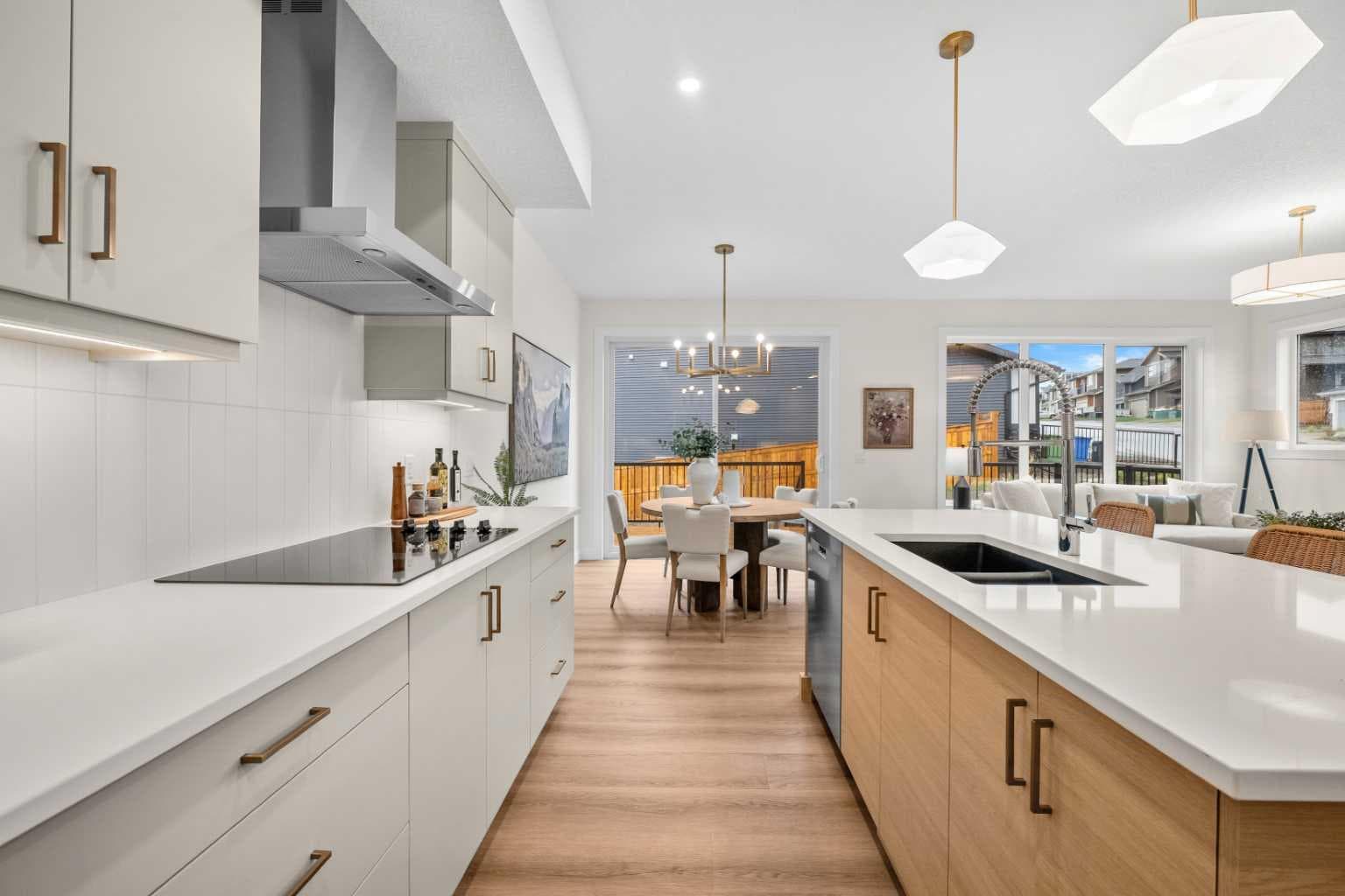 305 Precedence View 