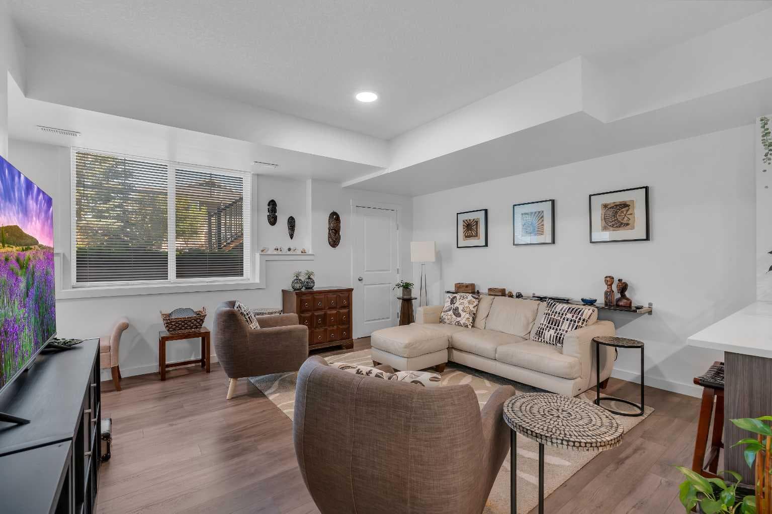 236, 300 Marina Drive 