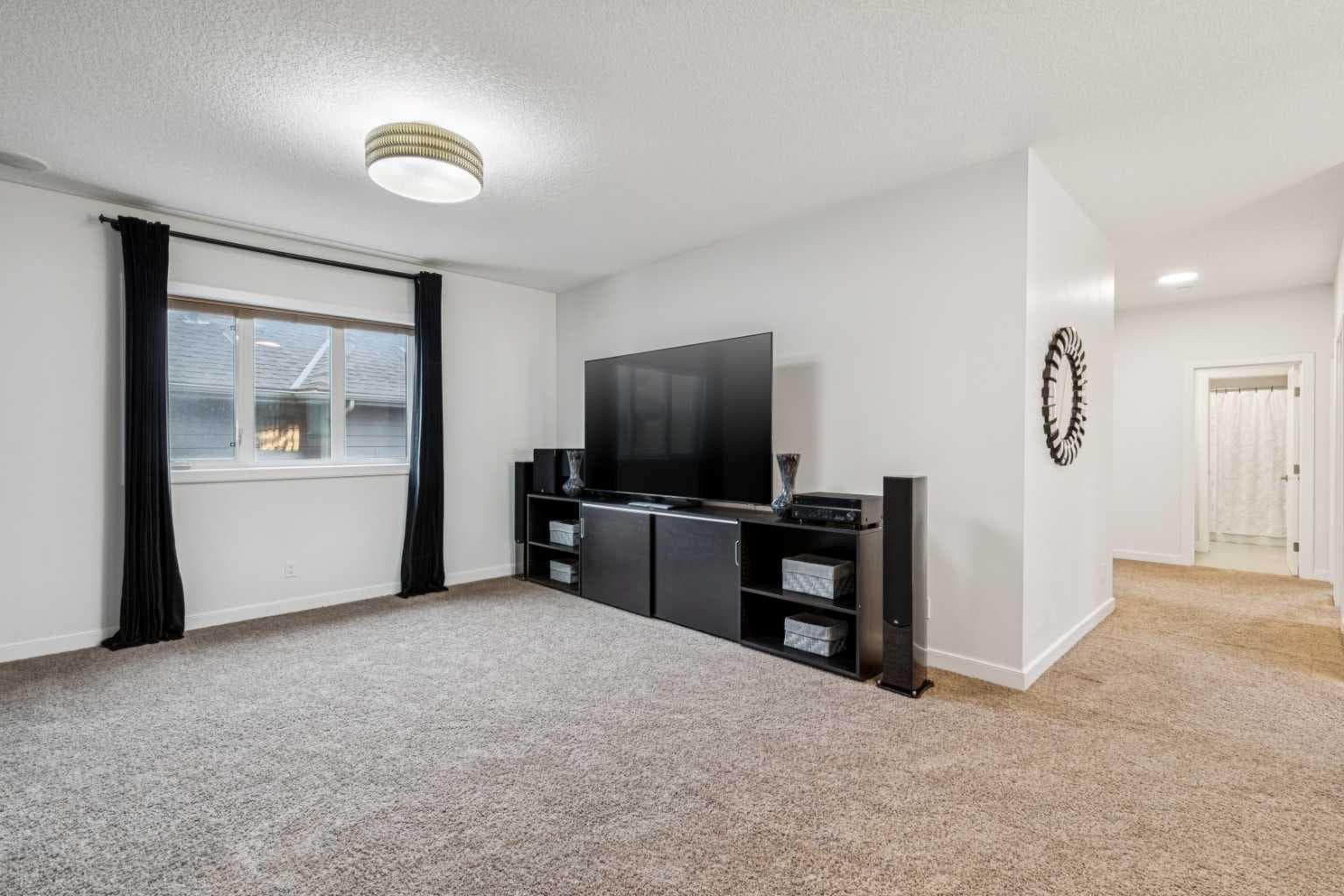 290 Mahogany Place SE