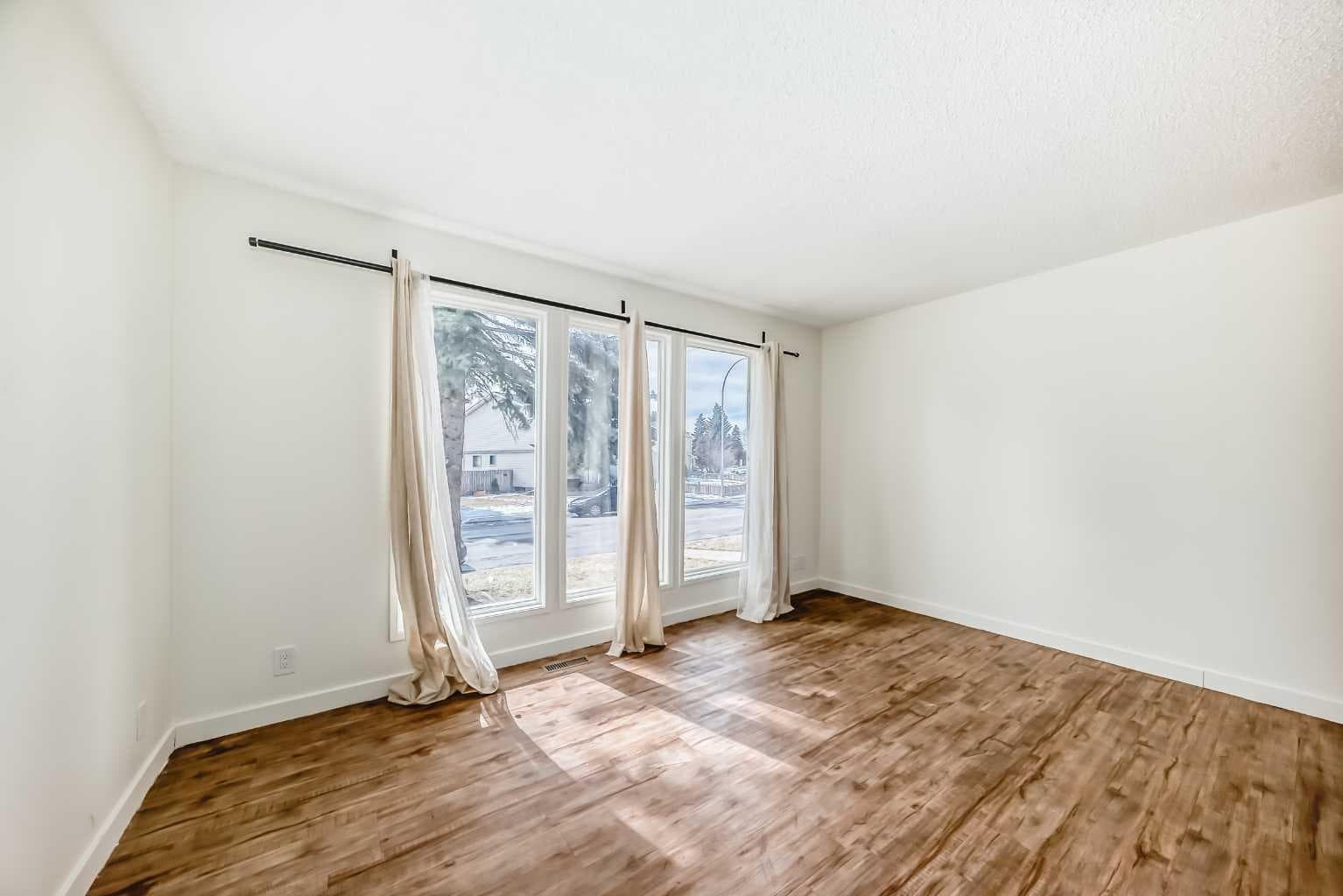 25 Erin Ridge Road SE
