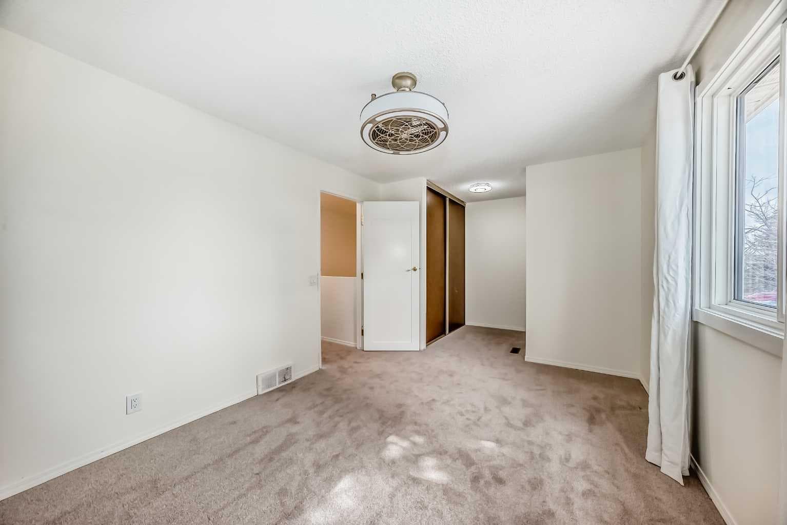 25 Erin Ridge Road SE