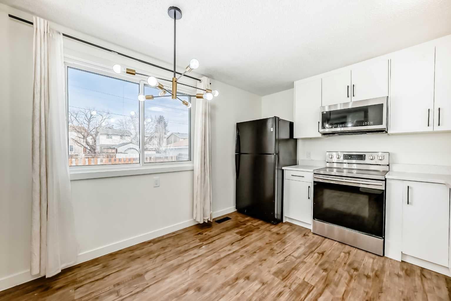 25 Erin Ridge Road SE