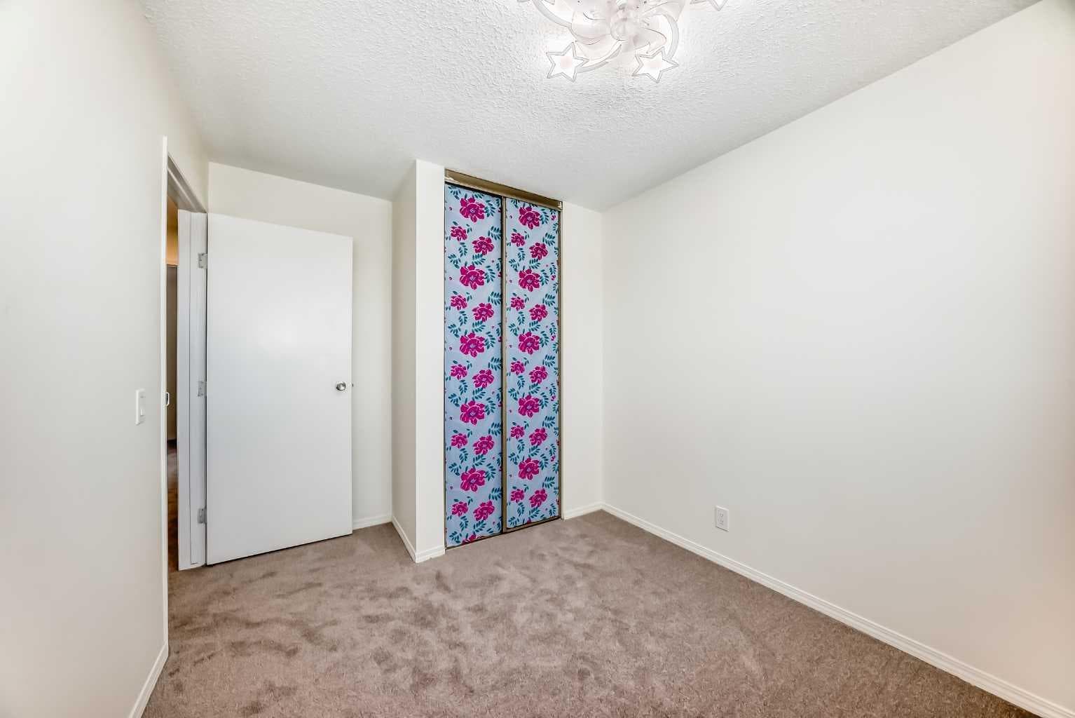 25 Erin Ridge Road SE