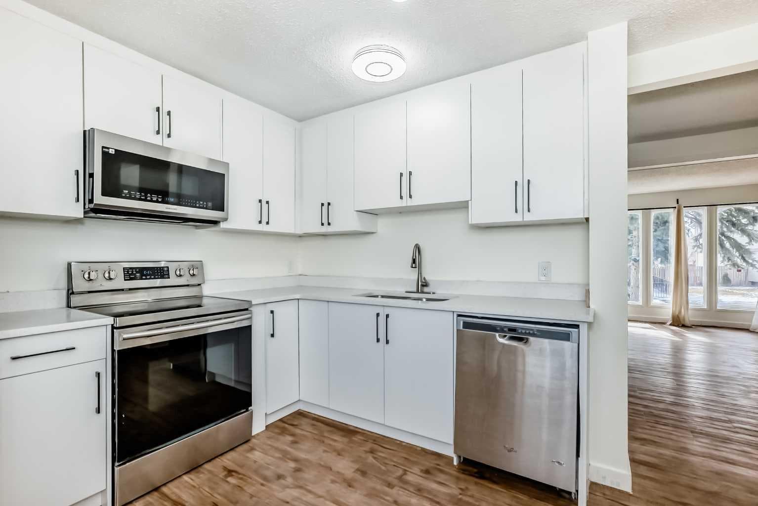 25 Erin Ridge Road SE