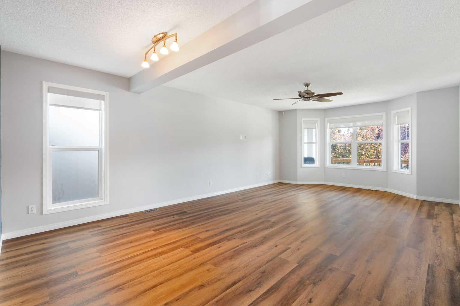 128 Silverado Way SW
