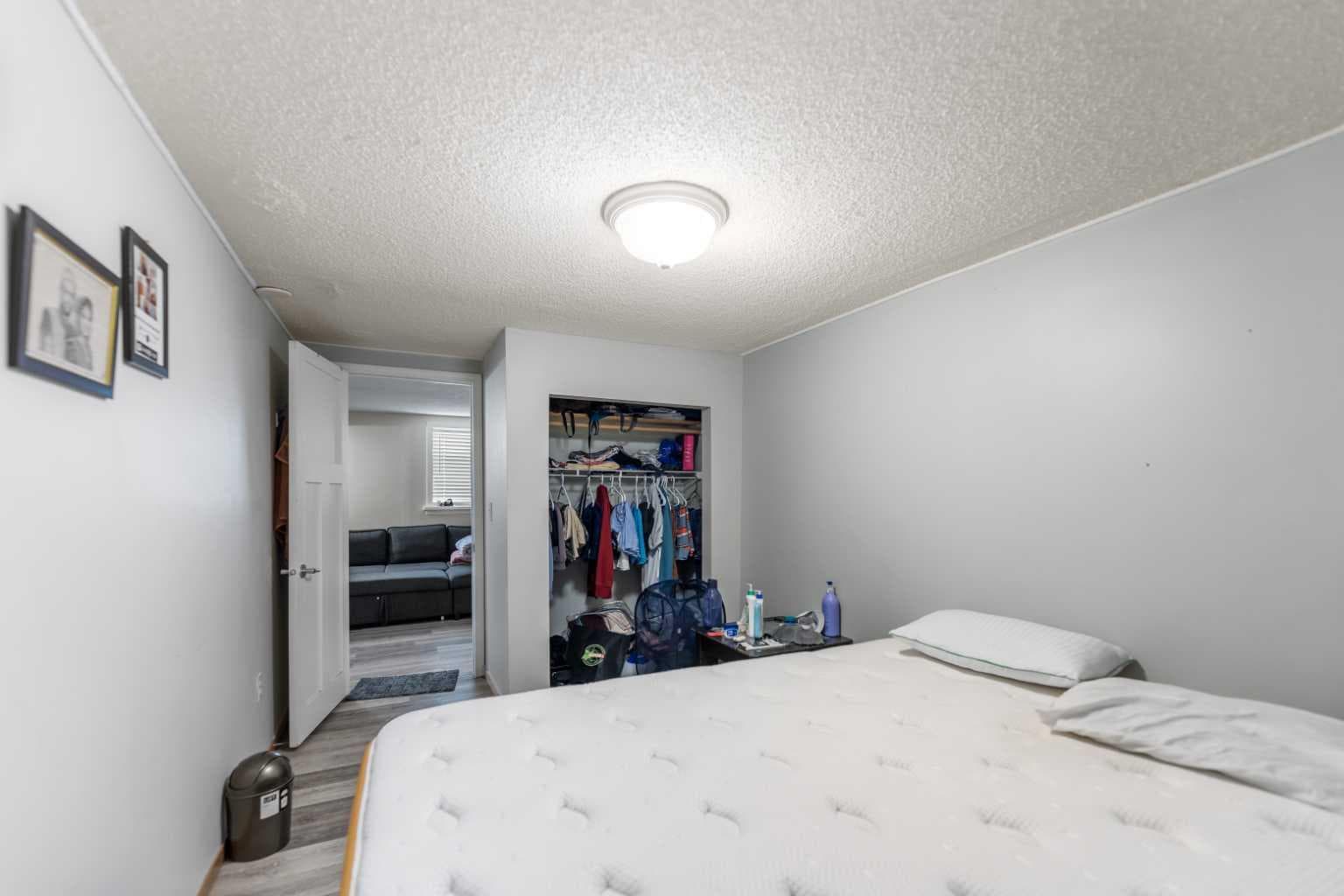 1407 28 Street SW