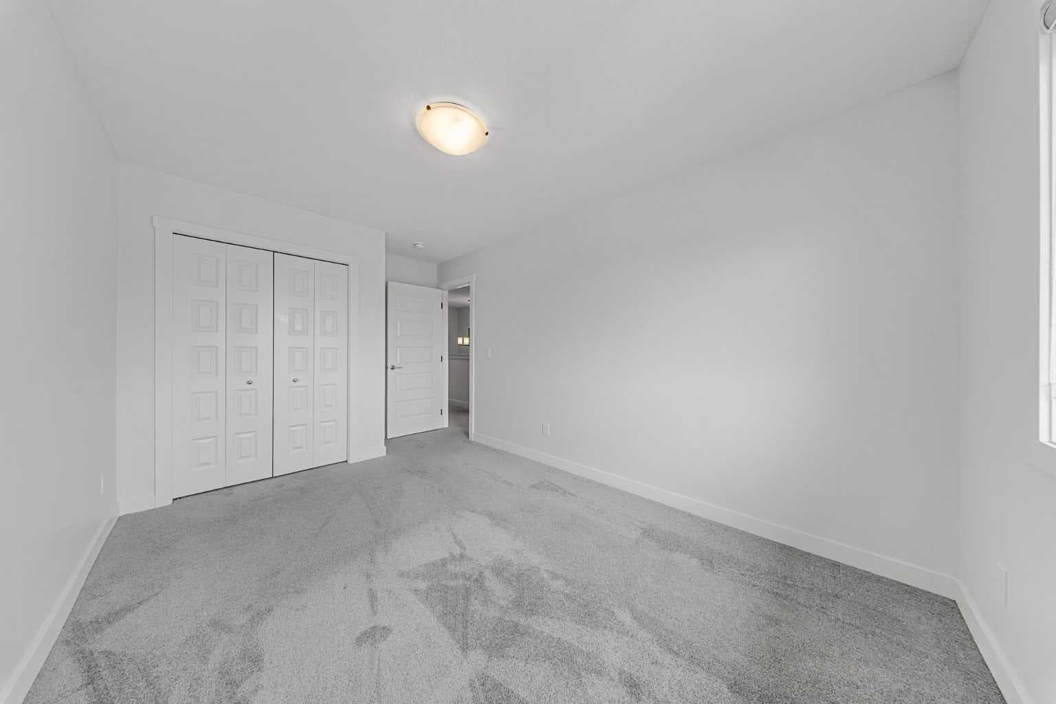 834 Bayview Terrace SW