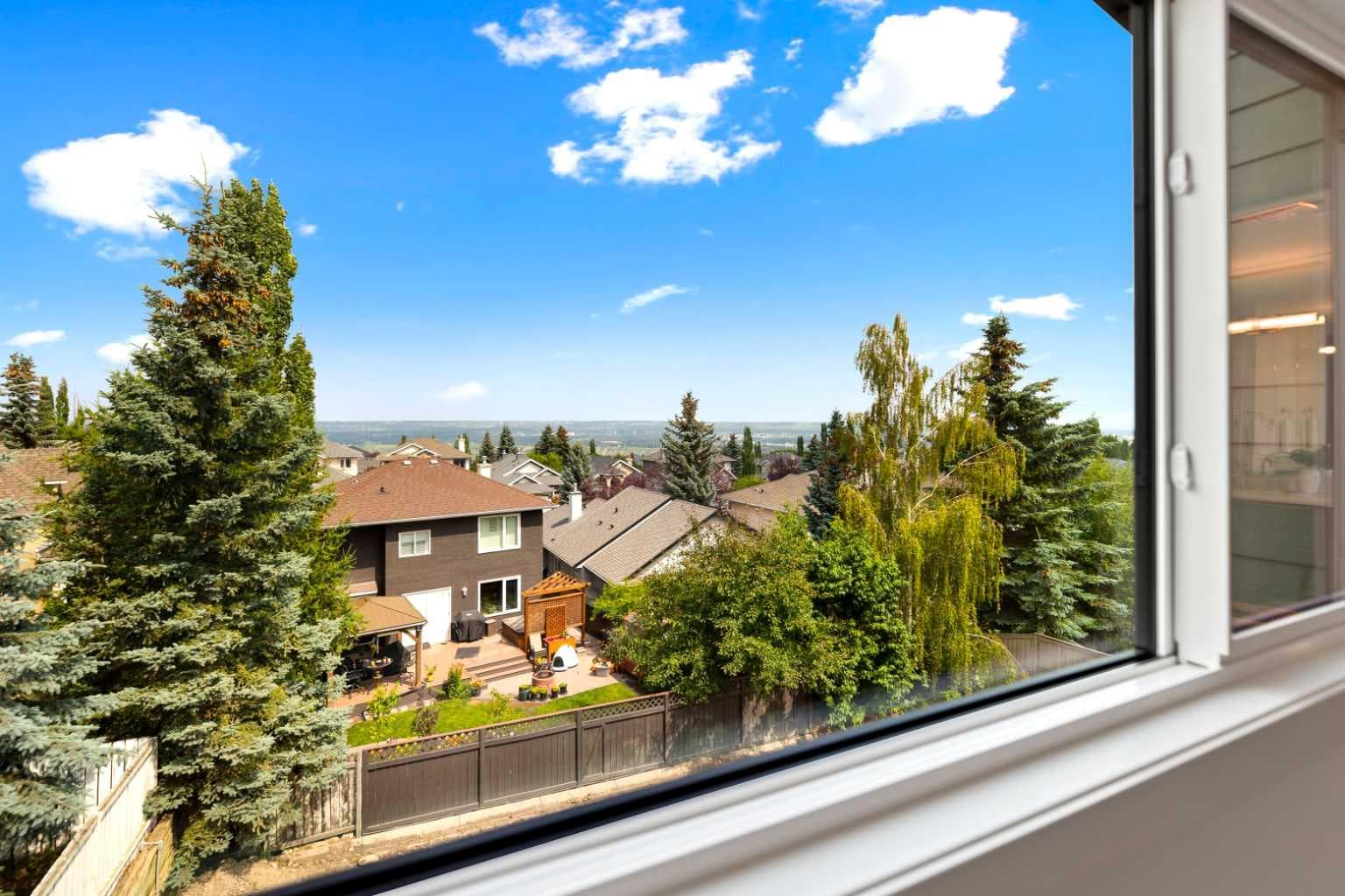 52 Patterson Rise SW