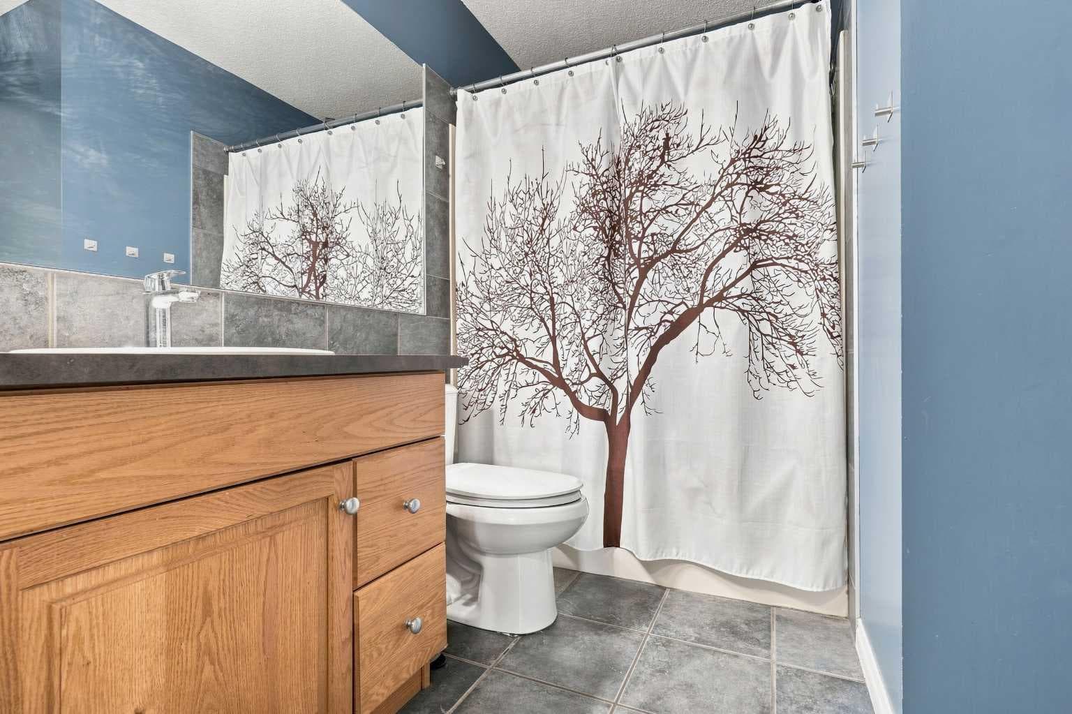 208, 25 Prestwick Drive SE