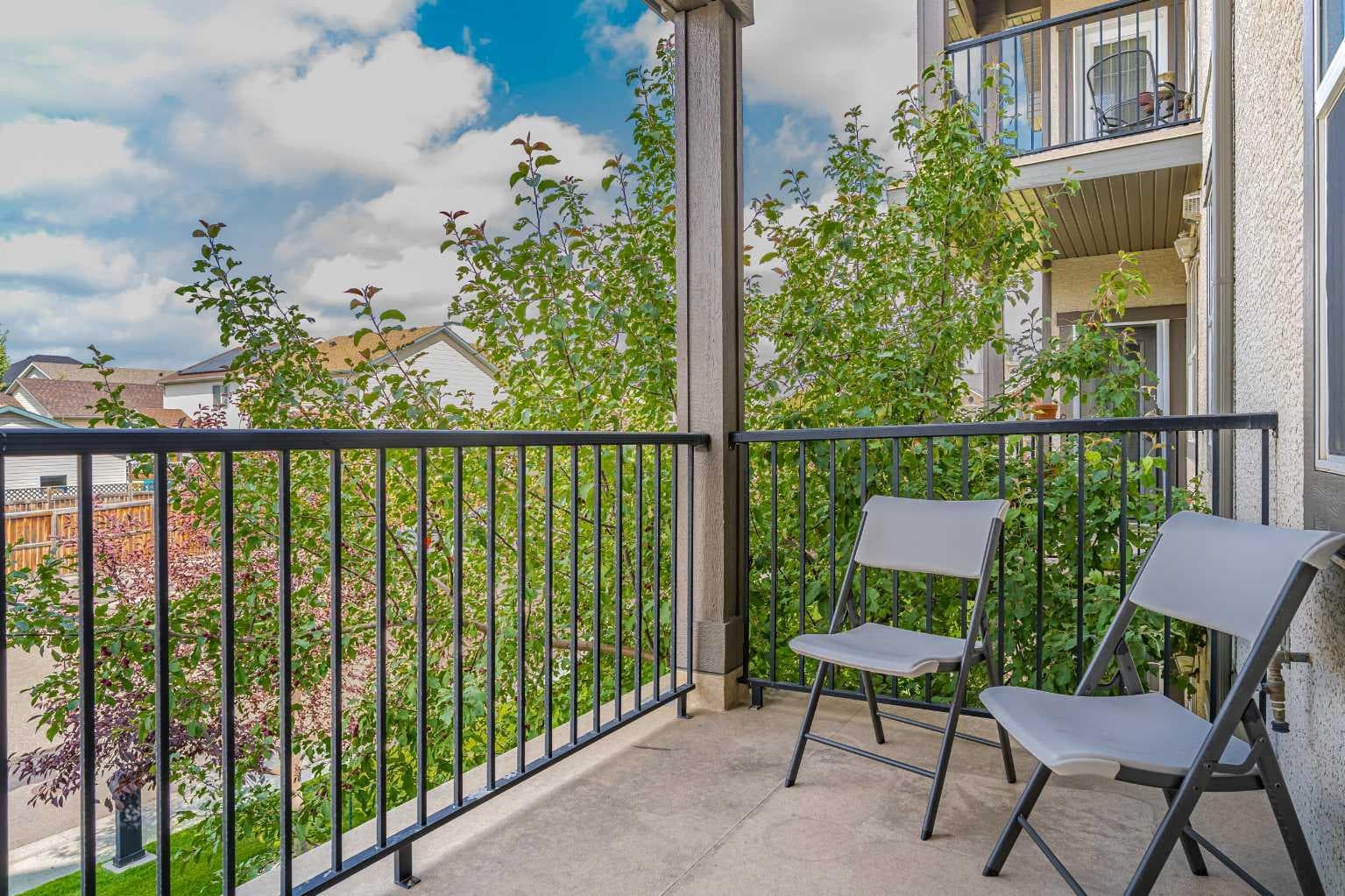 208, 25 Prestwick Drive SE