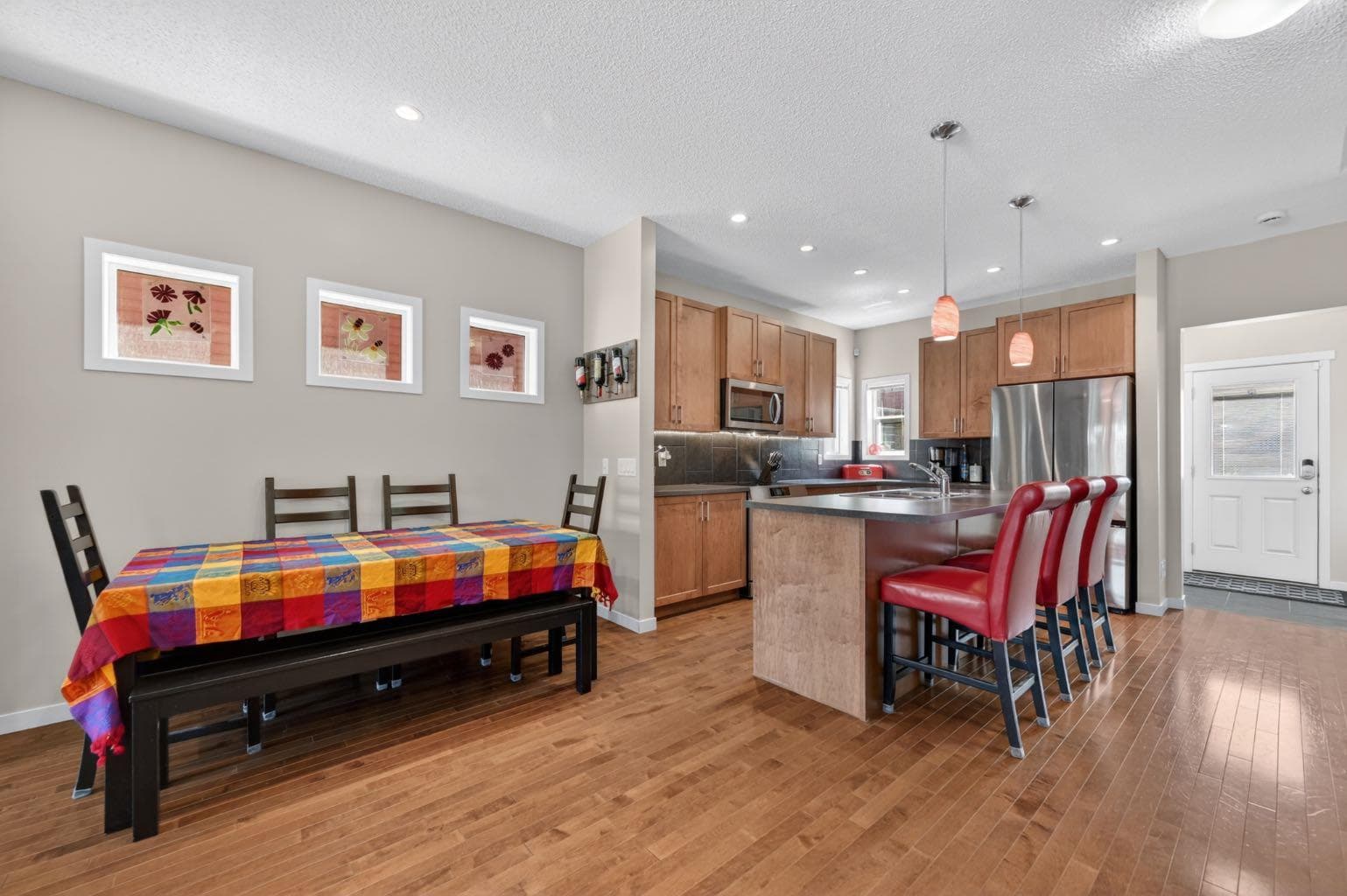 218 River Heights Green 