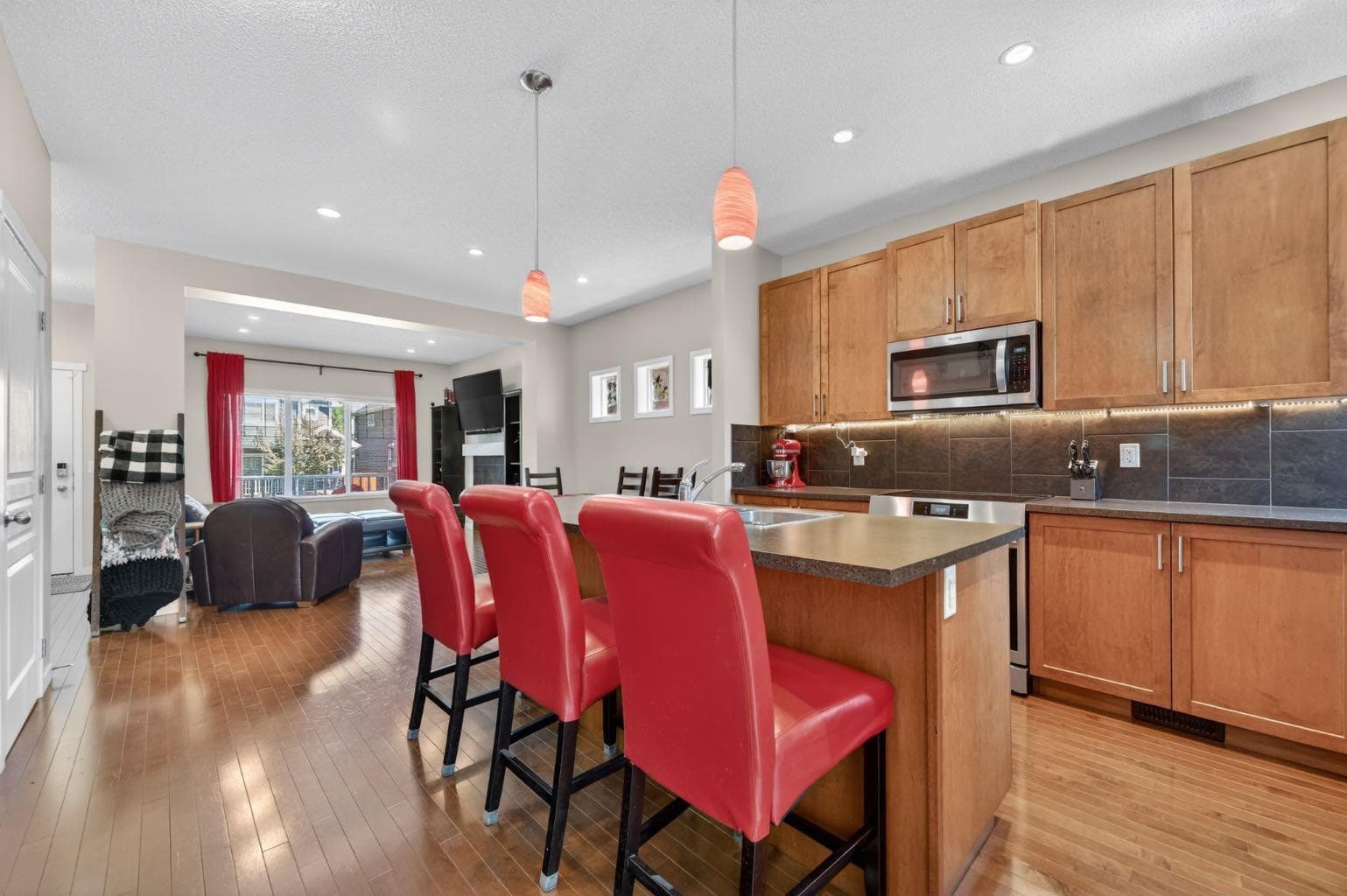 218 River Heights Green 