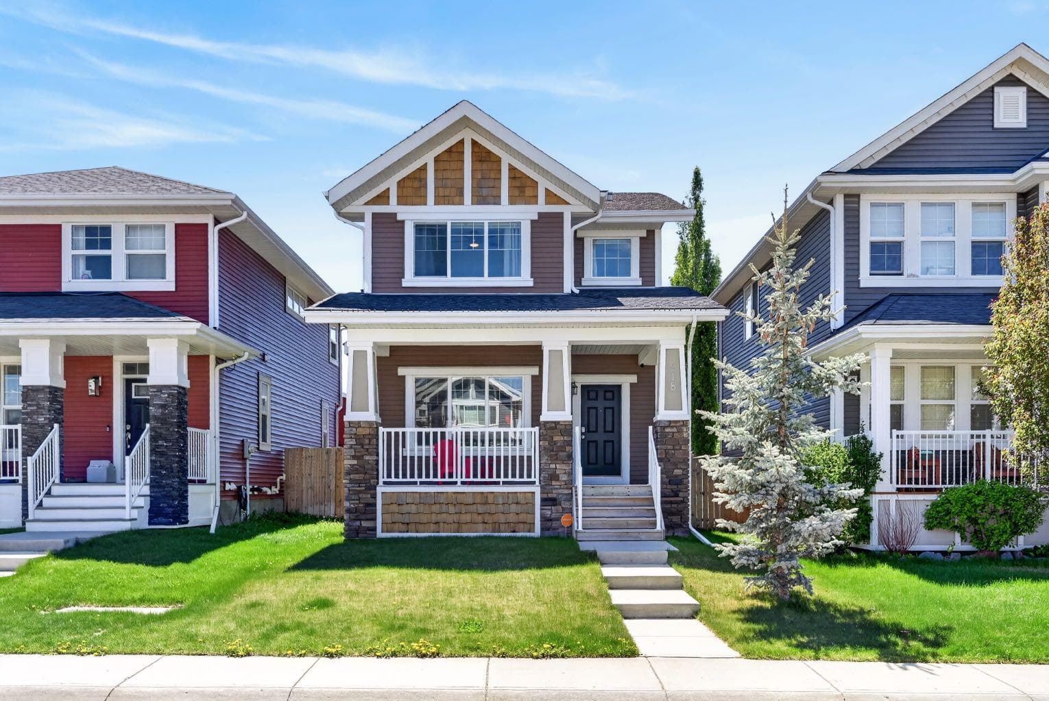 218 River Heights Green 