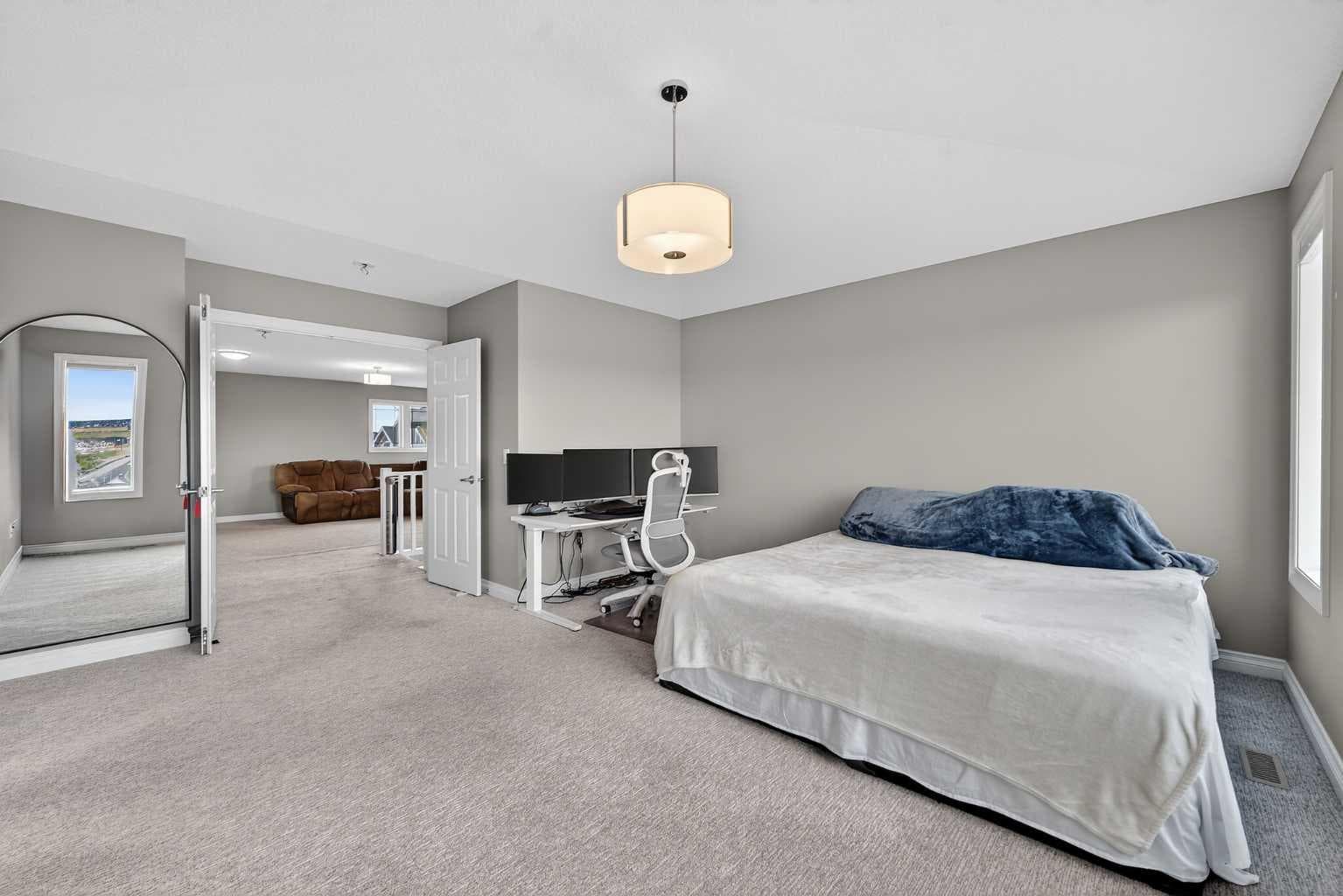 30 Evansborough View NW