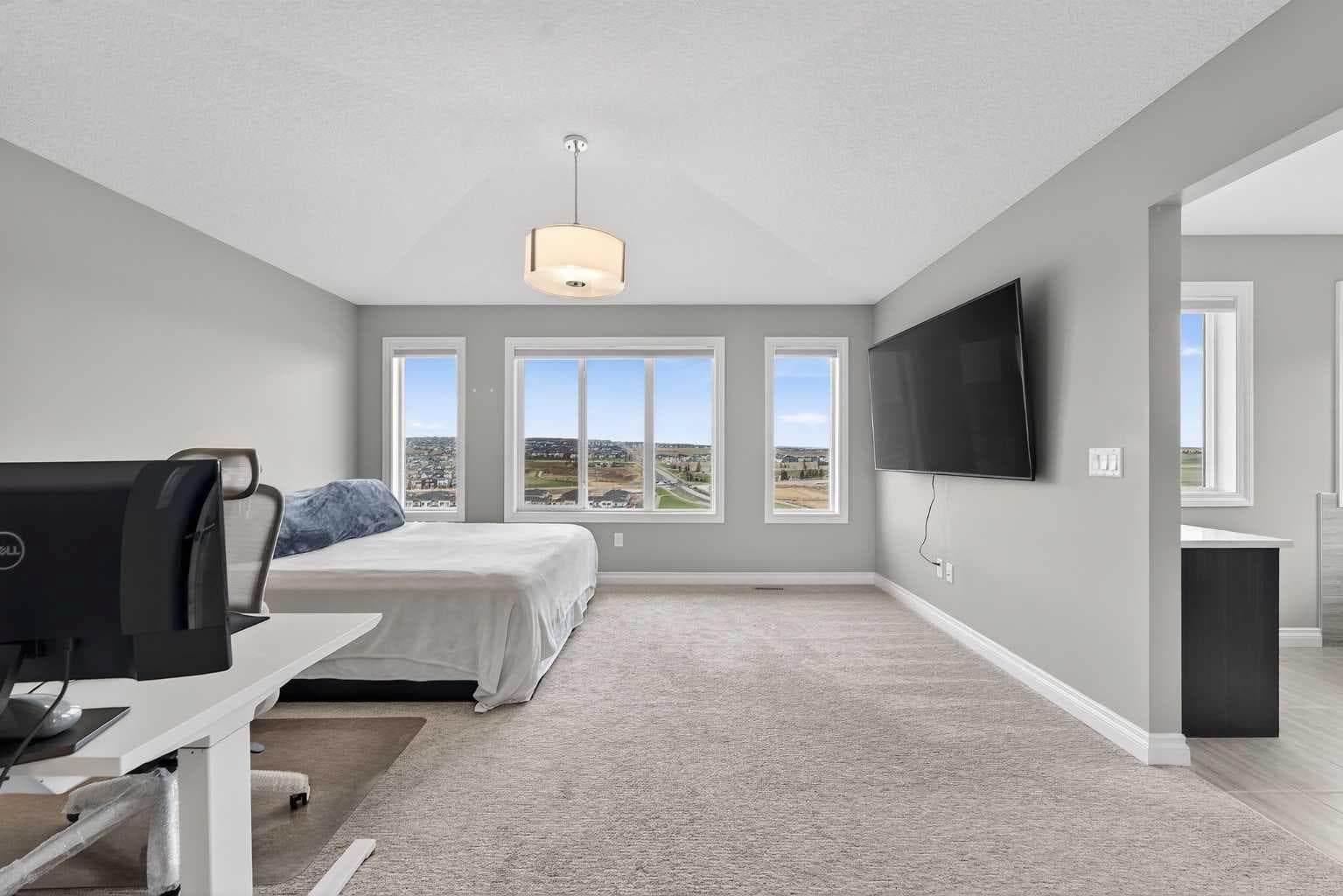 30 Evansborough View NW