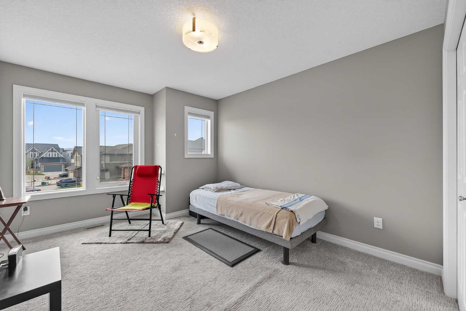 30 Evansborough View NW
