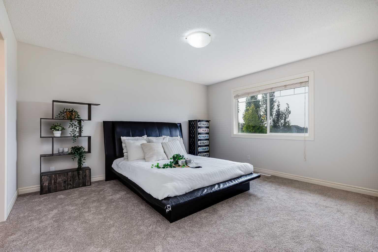 378 Sagewood Gardens SW