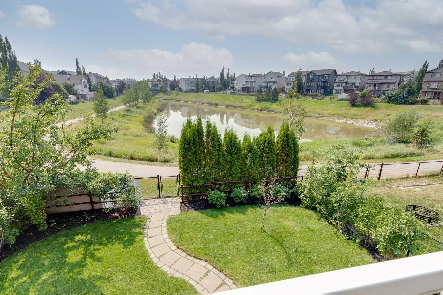 378 Sagewood Gardens SW