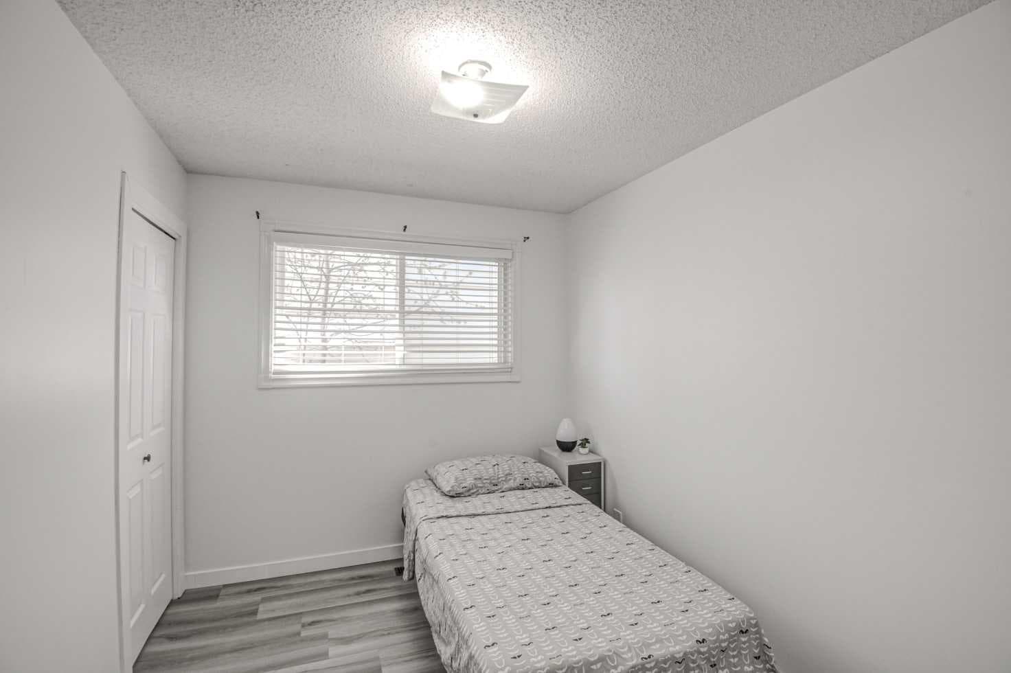 184 Erin Croft Crescent SE