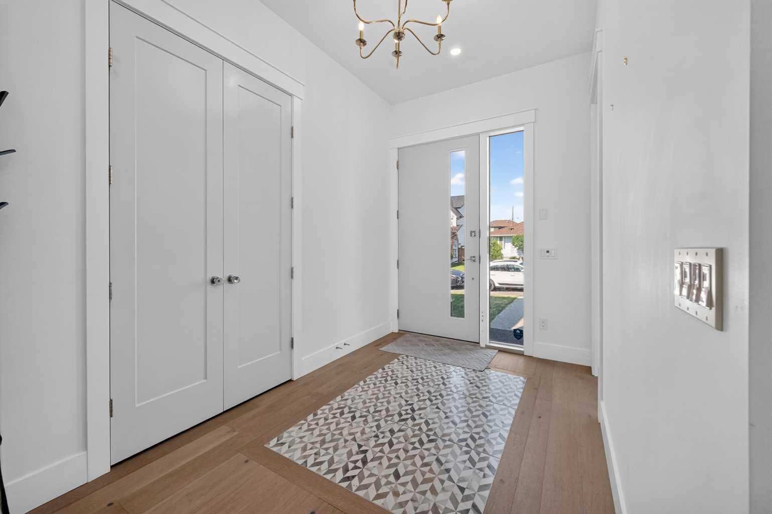 1704 26A Street SW