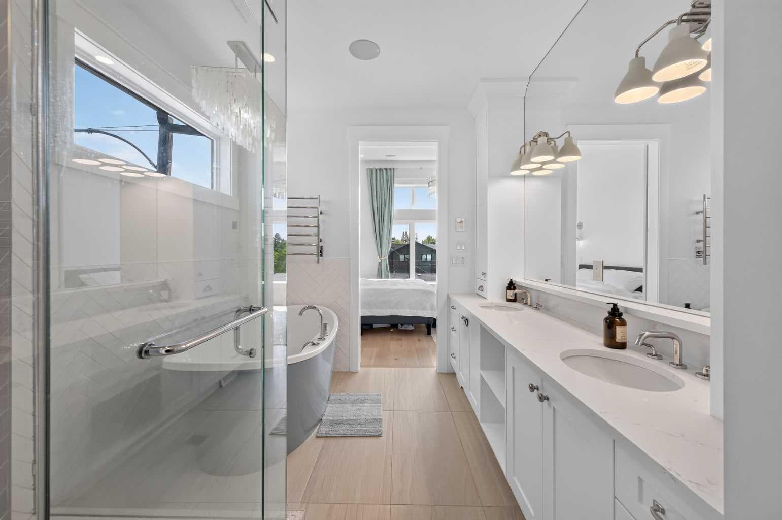 1704 26A Street SW