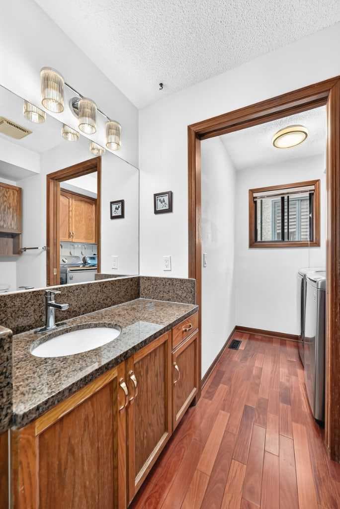 2509 Douglas Woods Link SE